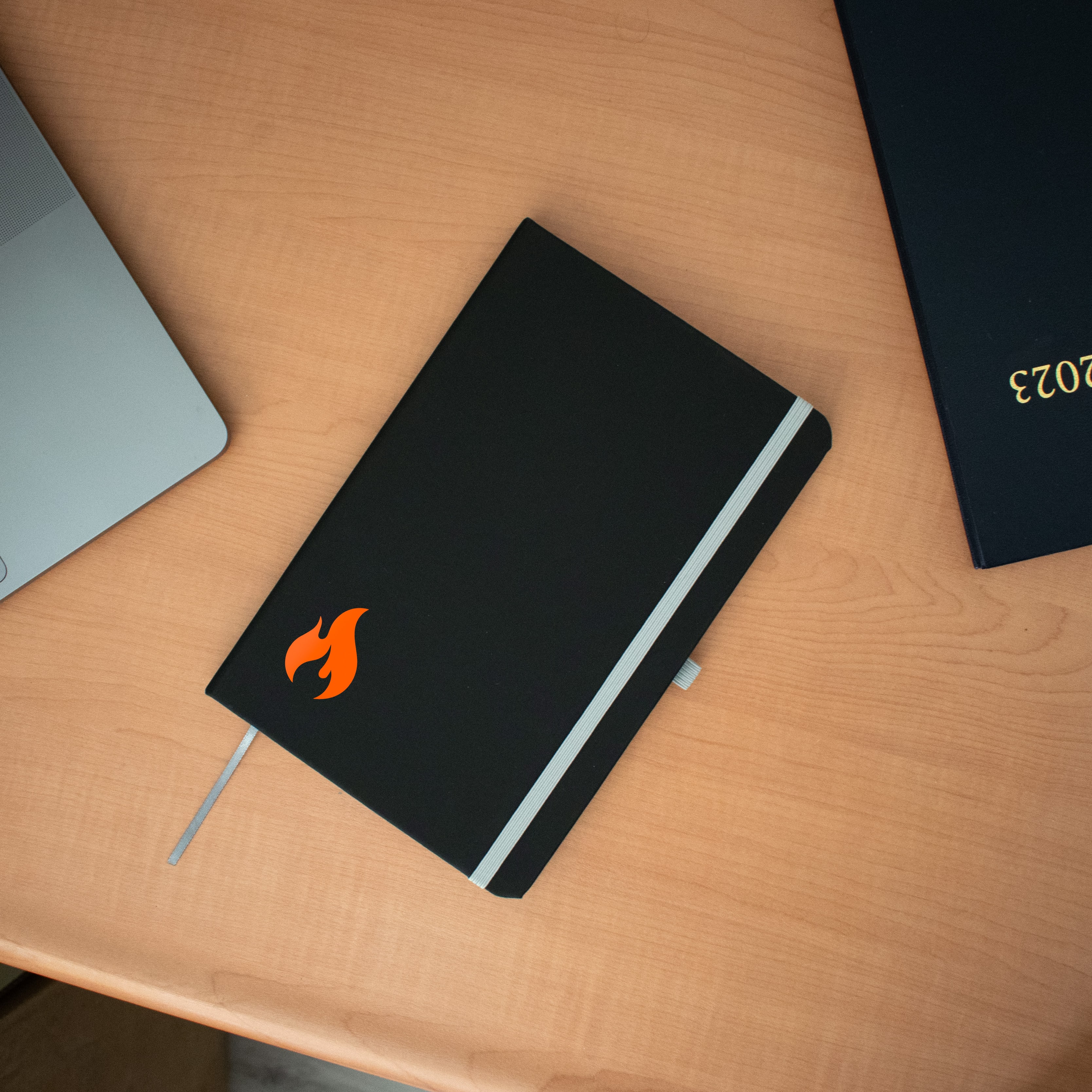 Notebook w/Flame Black NEW