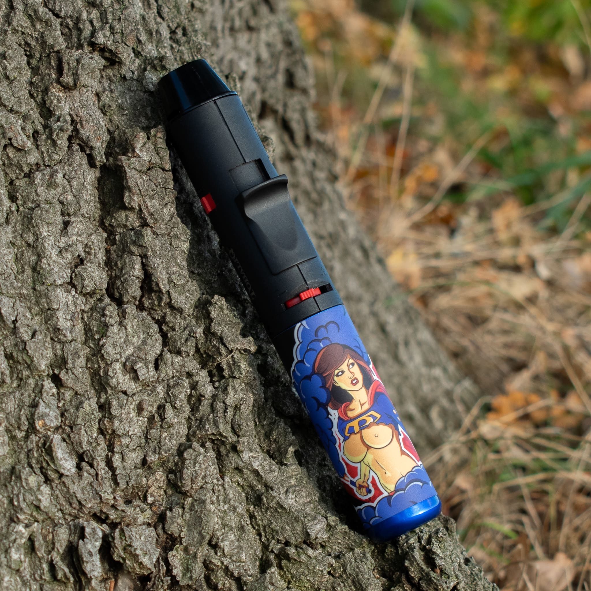 Pyro Woman with a torn suit holding a flare NEW - Pyro Torch Pyro Woman with a torn suit holding a flare NEW - Pyro Torch